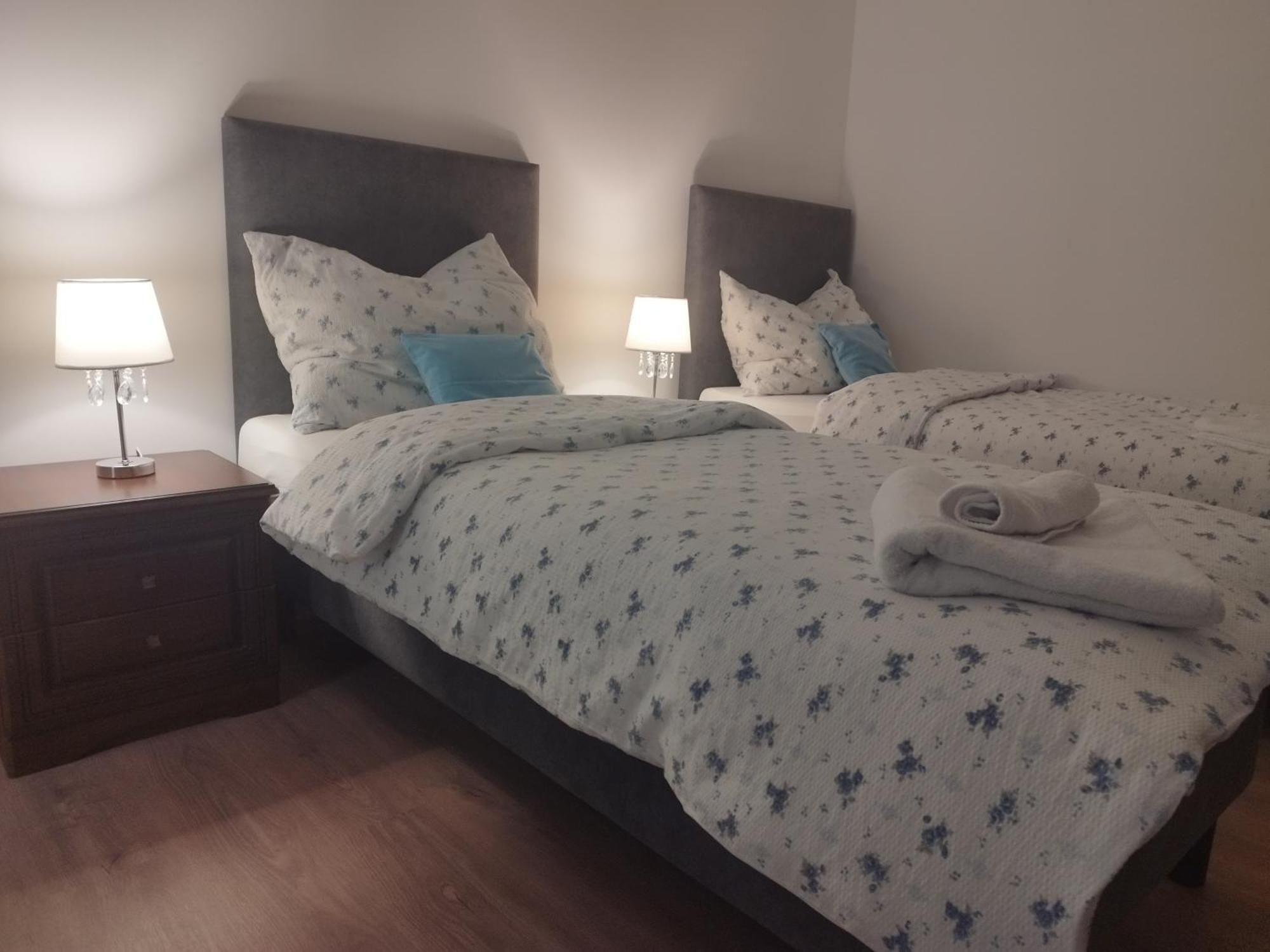 Flynnhouse Hotel As Bagian luar foto