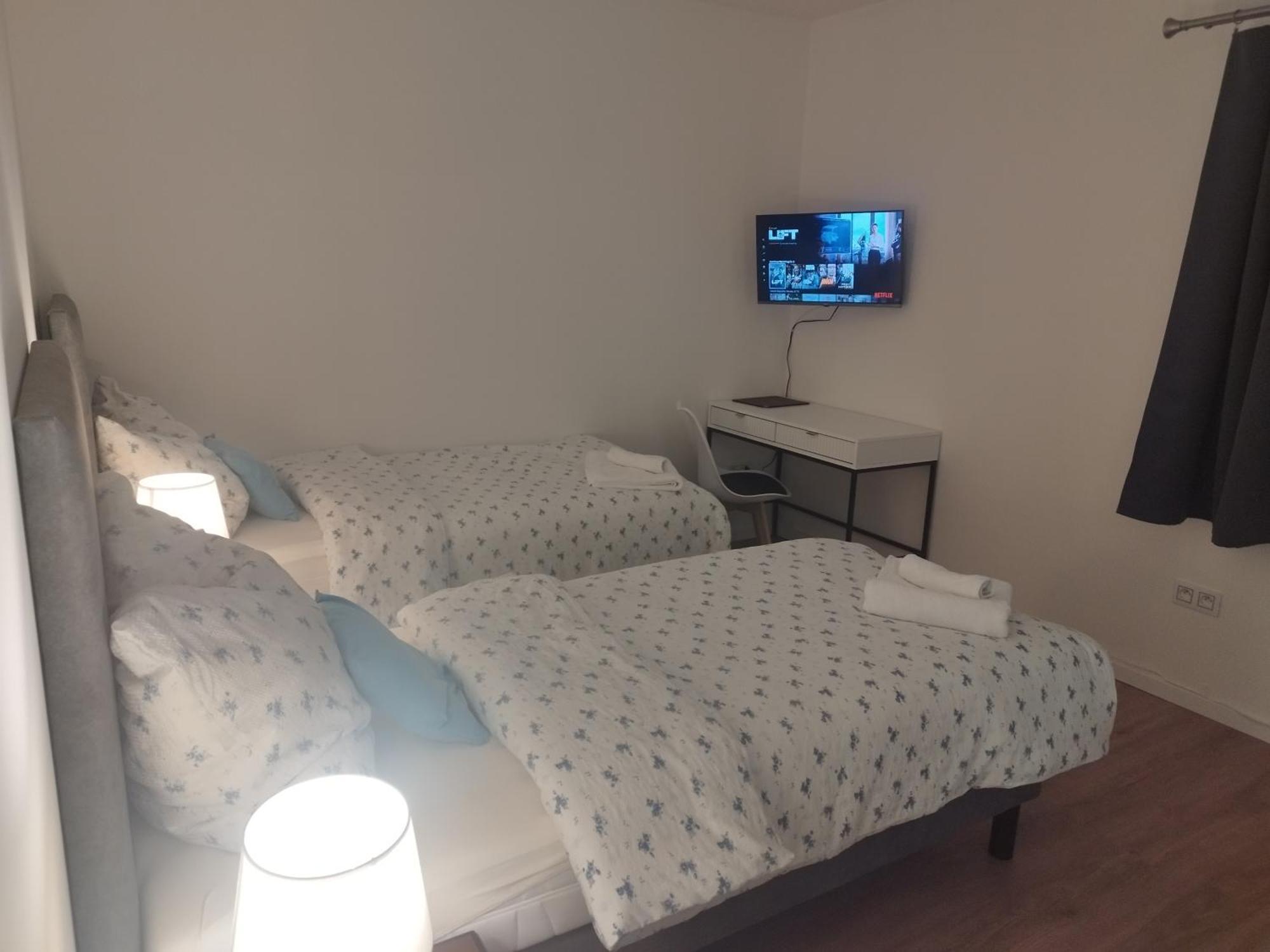 Flynnhouse Hotel As Bagian luar foto